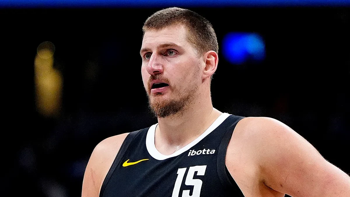 Nikola Jokic Injury Update; Nuggets Await MRI Results After Scary Left Knee Collapse